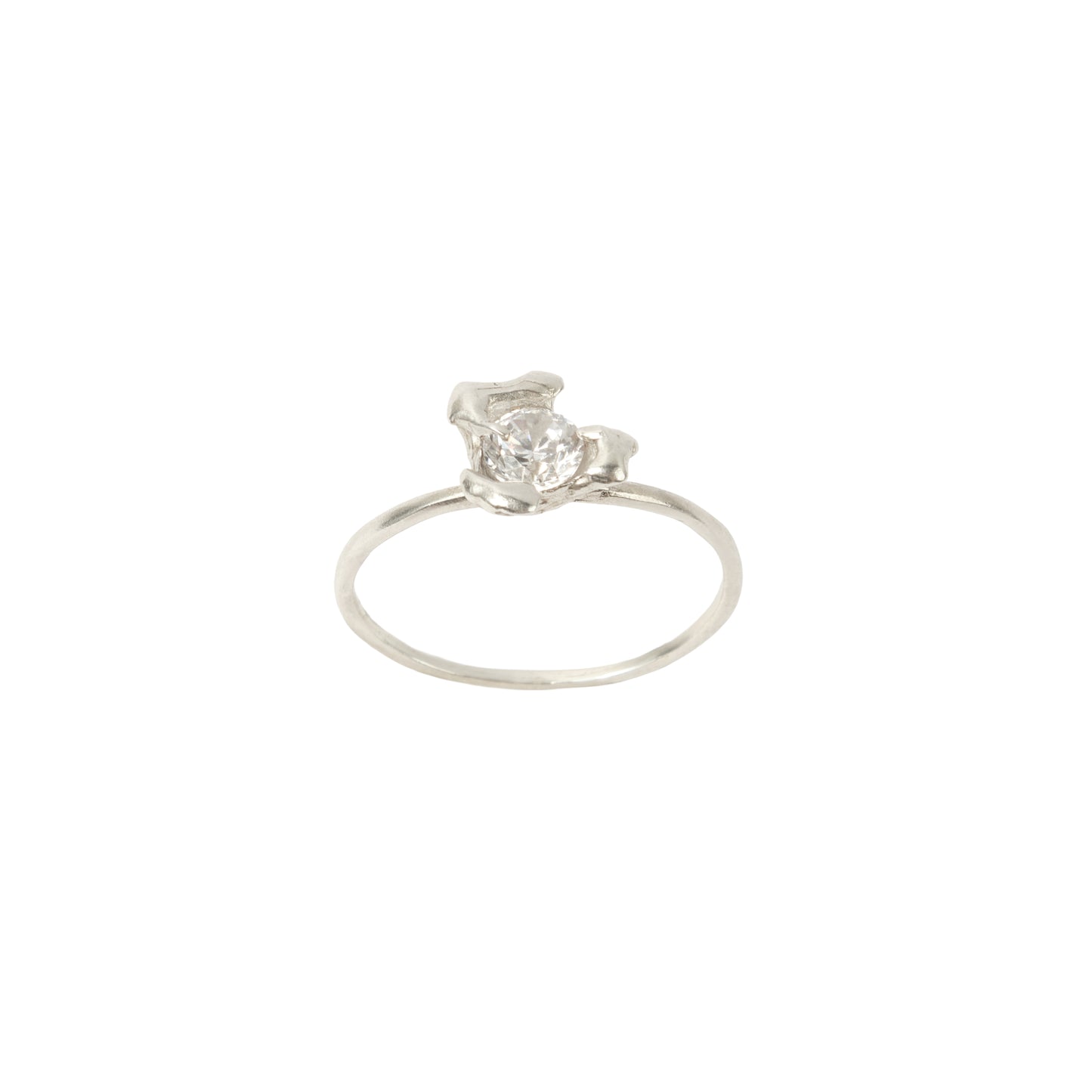 R8SS25 // Little Flower Silver Ring With Thin Band and Zirconia Stone