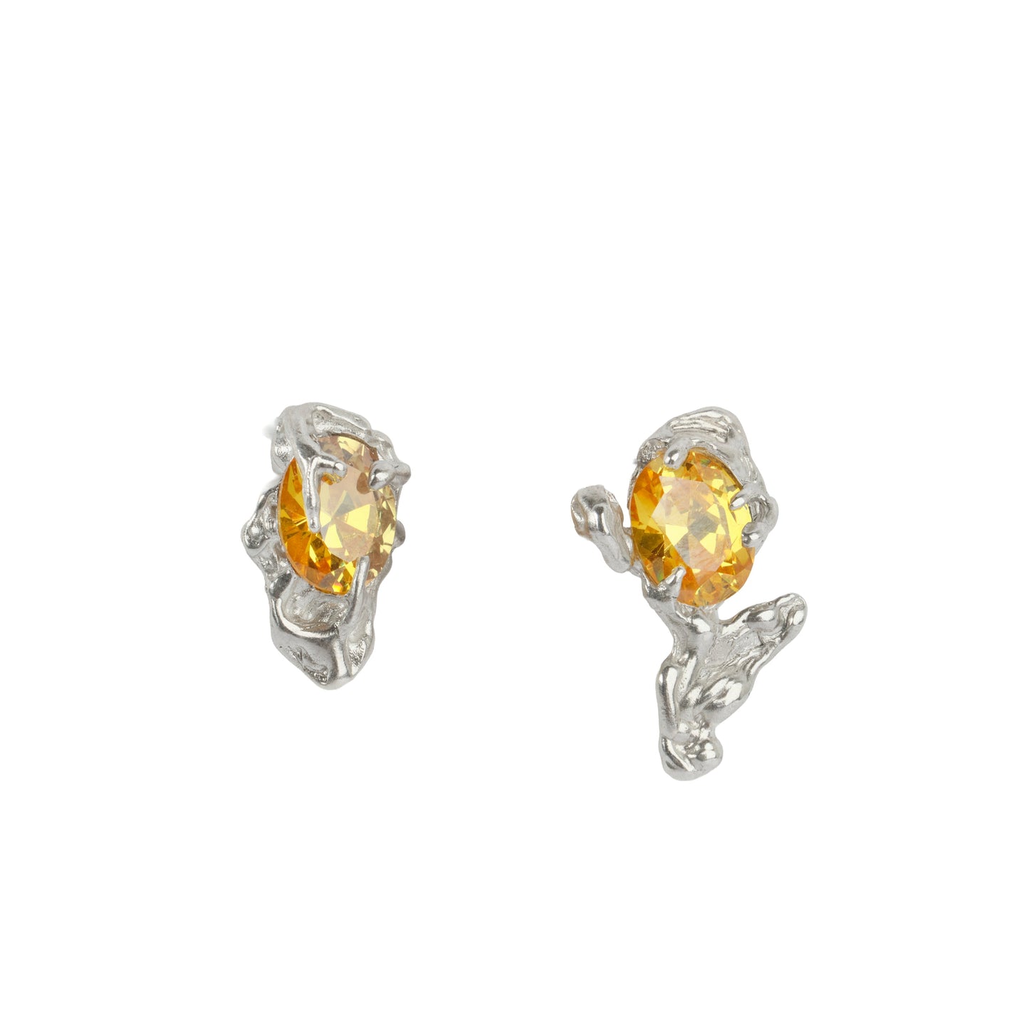 ESST04 // Twin Silver Earrings With Zirconia Stone
