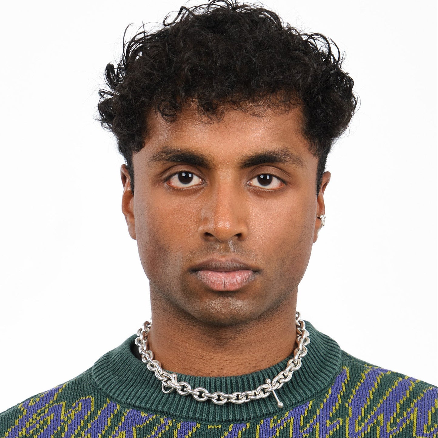 NSST08 // Silver massive chain necklace with piercing Ten Antennas