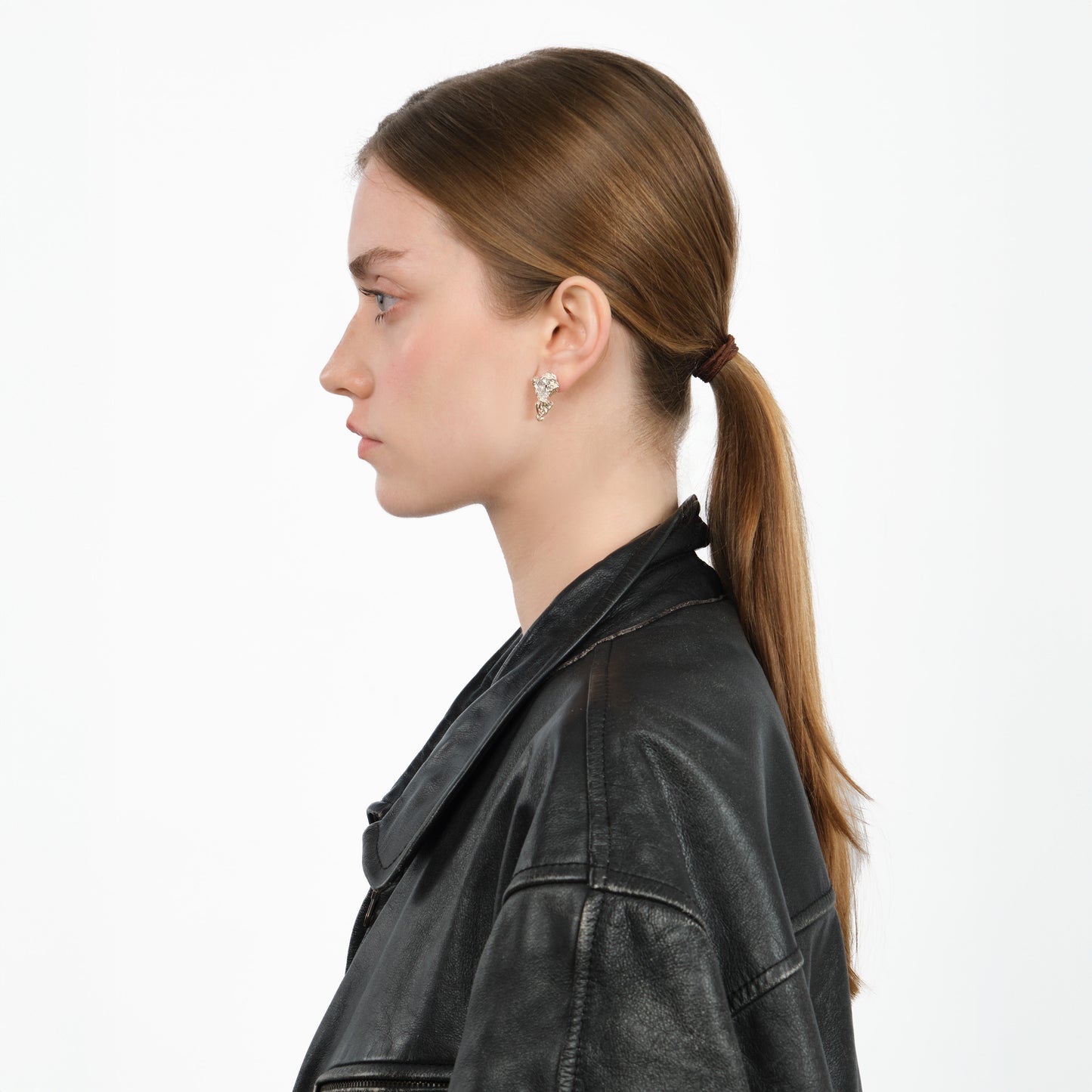 ESST04 // Twin Silver Earrings With Zirconia Stone Ten Antennas