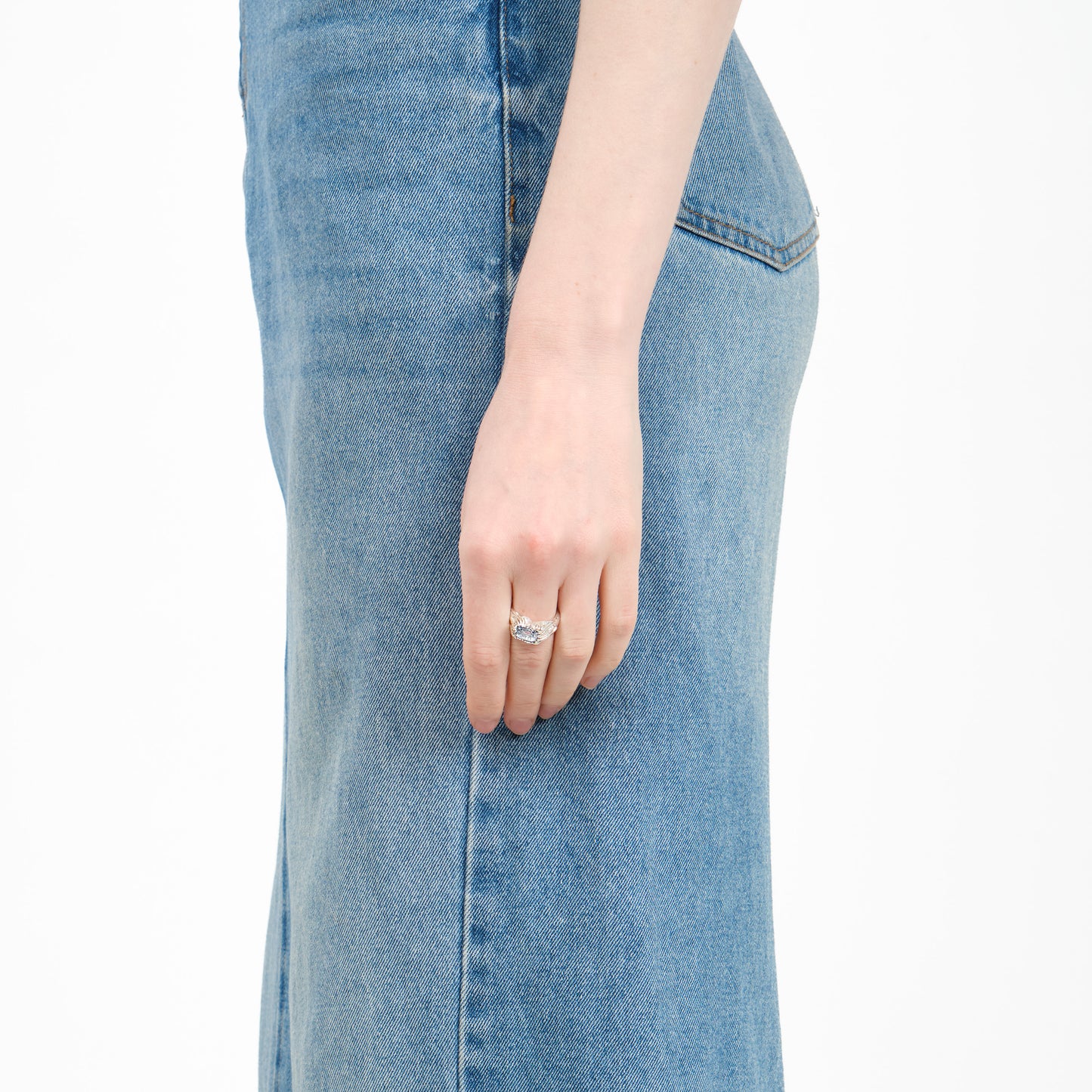 RSST25 // Unisex signet ring w/ zirconia stone Ten Antennas