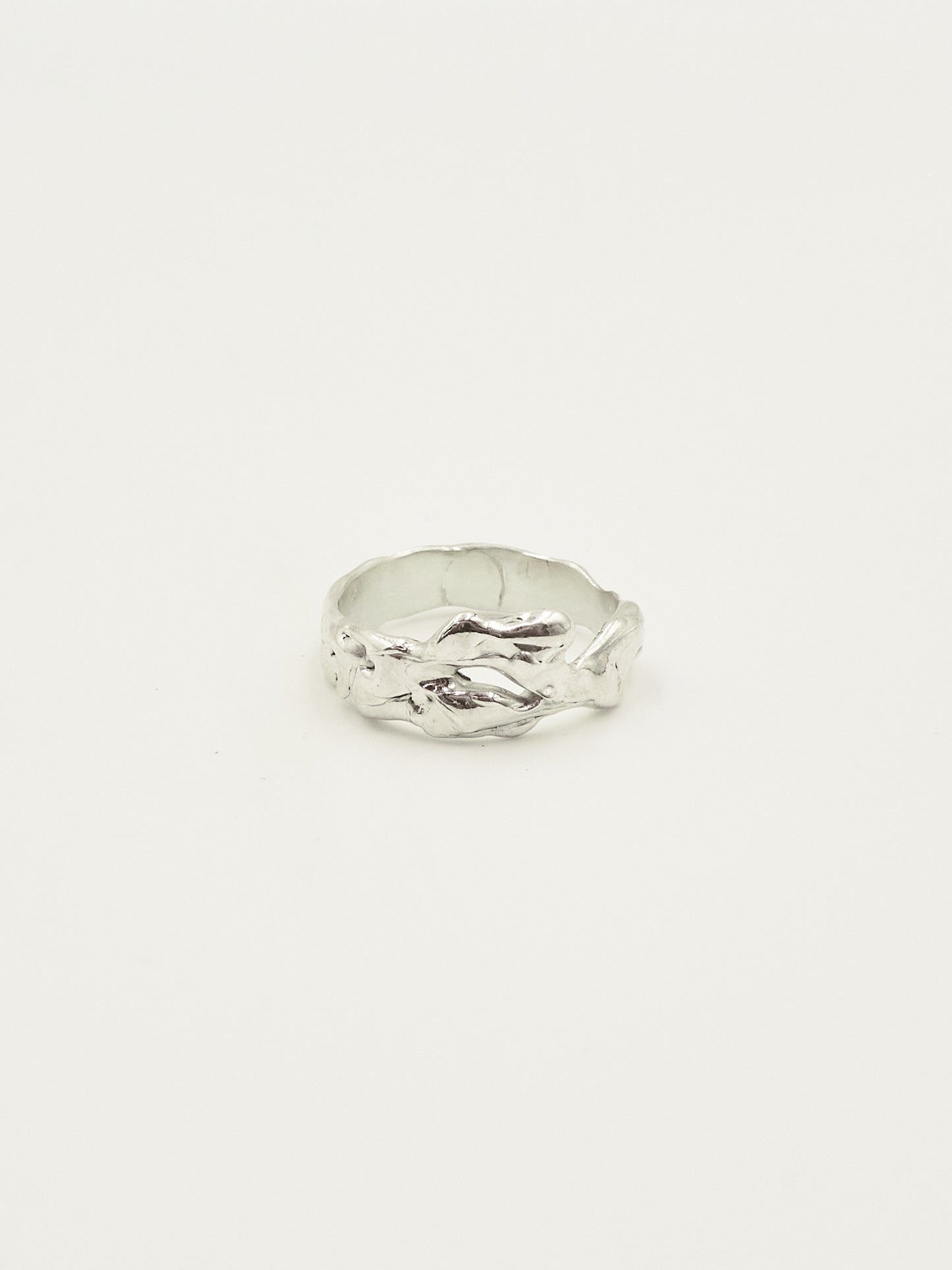 RSM18 // Silver abstract ring with hole