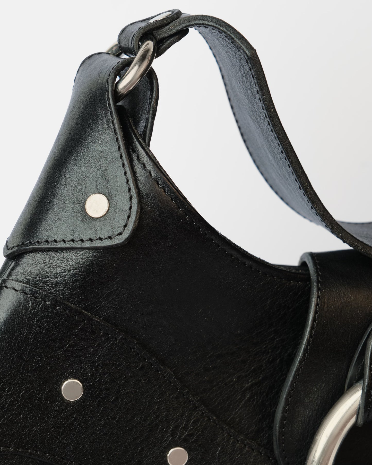 Bag N1 Black // Refurbished natural leather handmade cowboy bag with a caribiner Ten Antennas